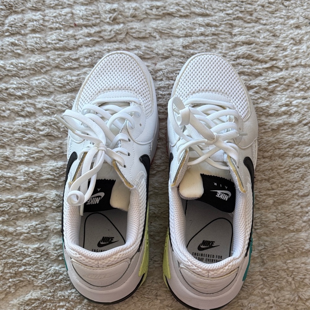 Nike Air Max White Sneakers - Picture 5 of 5